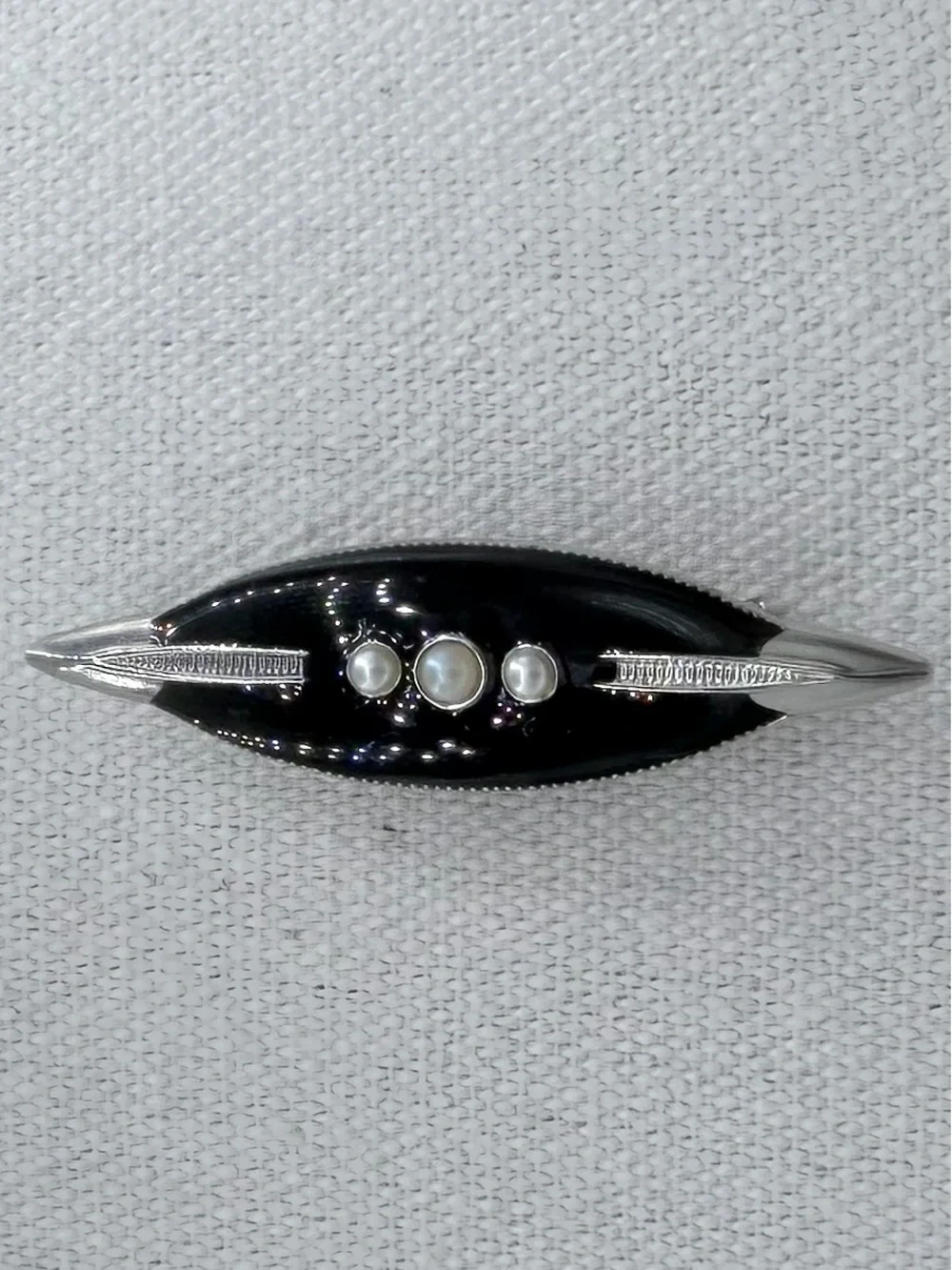 Mourning Brooch Vintage Art Deco Black Enamel Silver-Tone Pearl Brooch Jewelry